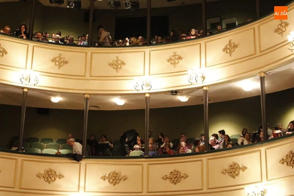 Foto 5 - La veterana actriz Lola Herrera brilla en el Teatro Liceo con la obra &lsquo;Cinco horas con Mario&rsquo;