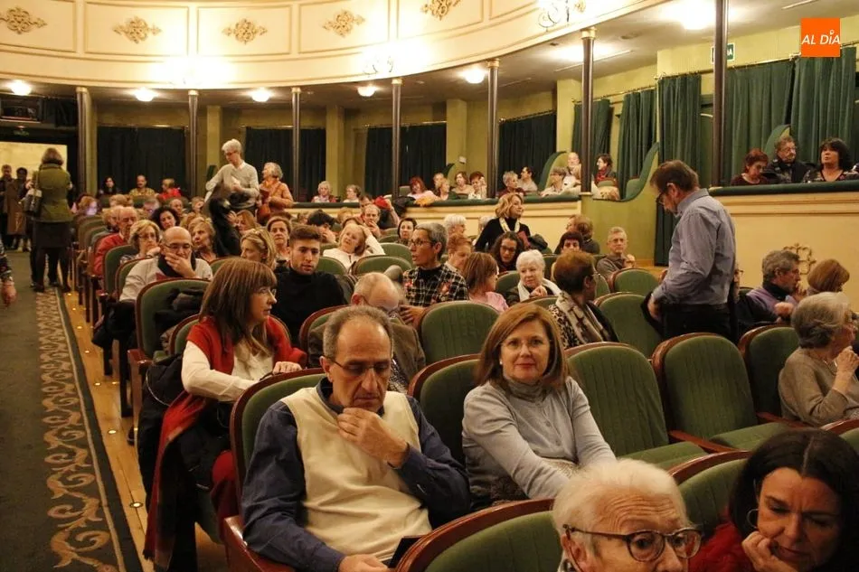 Foto 3 - La veterana actriz Lola Herrera brilla en el Teatro Liceo con la obra &lsquo;Cinco horas con Mario&rsquo;