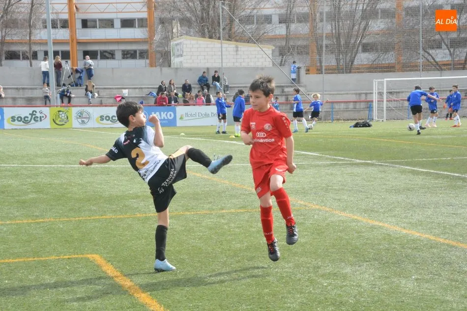 Foto 11 - Resultados, clasificaciones e im&aacute;genes del f&uacute;tbol base provincial