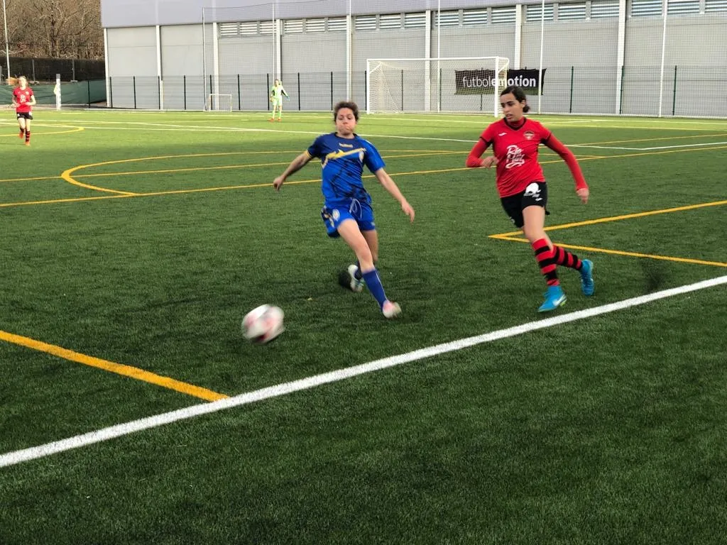 Partido entre el Olímpico de León y el Salamanca FF