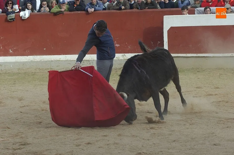Foto 9 - Pasan a la final del Bols&iacute;n todos los semifinalistas ante la invalidez de las vacas  