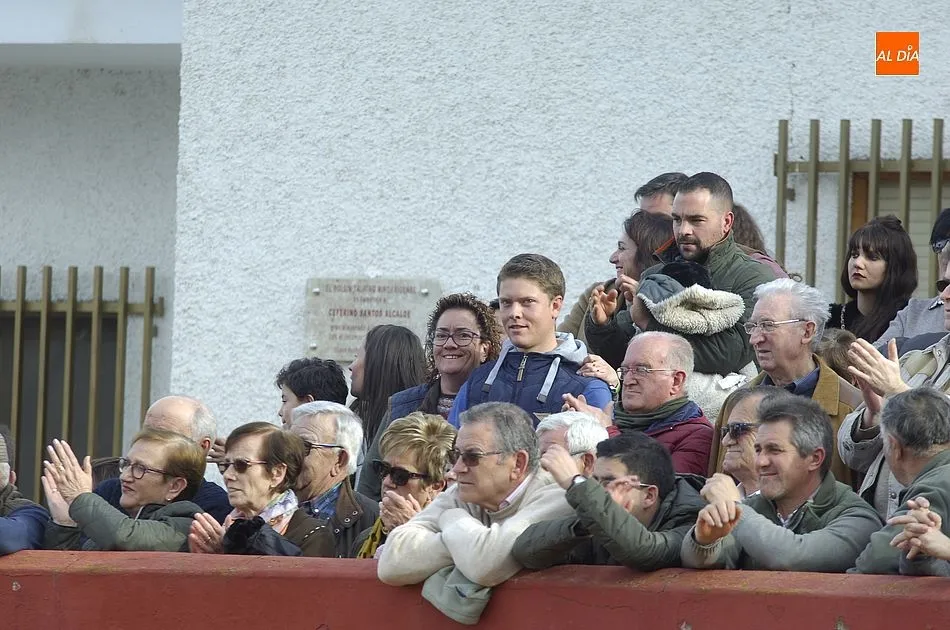 Foto 5 - Pasan a la final del Bols&iacute;n todos los semifinalistas ante la invalidez de las vacas  