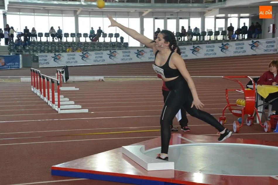 Foto 5 - Atletismo, deporte universitario e integraci&oacute;n se dan&nbsp;cita&nbsp;en la Aldehuela