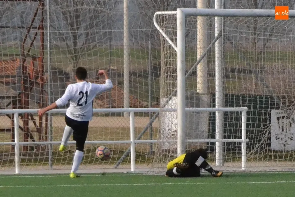 Foto 8 - [M 23|24 FEB] El Cadete del Ciudad Rodrigo se reencuentra con la victoria ante un rival directo  