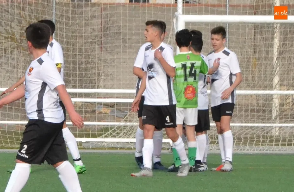 Foto 4 - [M 23|24 FEB] El Cadete del Ciudad Rodrigo se reencuentra con la victoria ante un rival directo  