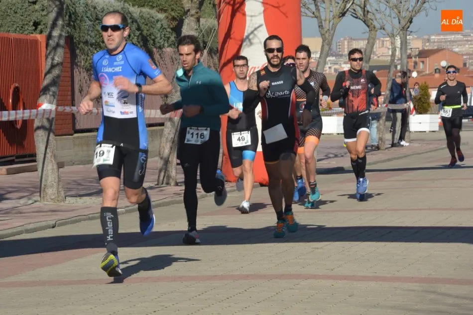 Participantes en el Duatlón Cross de Santa Marta / Lydia González