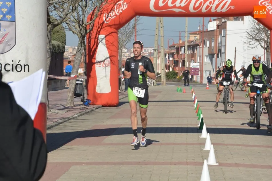 Foto 6 - Alberto Dom&iacute;nguez y Beatriz D&iacute;az vencen en el Duatl&oacute;n Cross de Santa Marta de Tormes