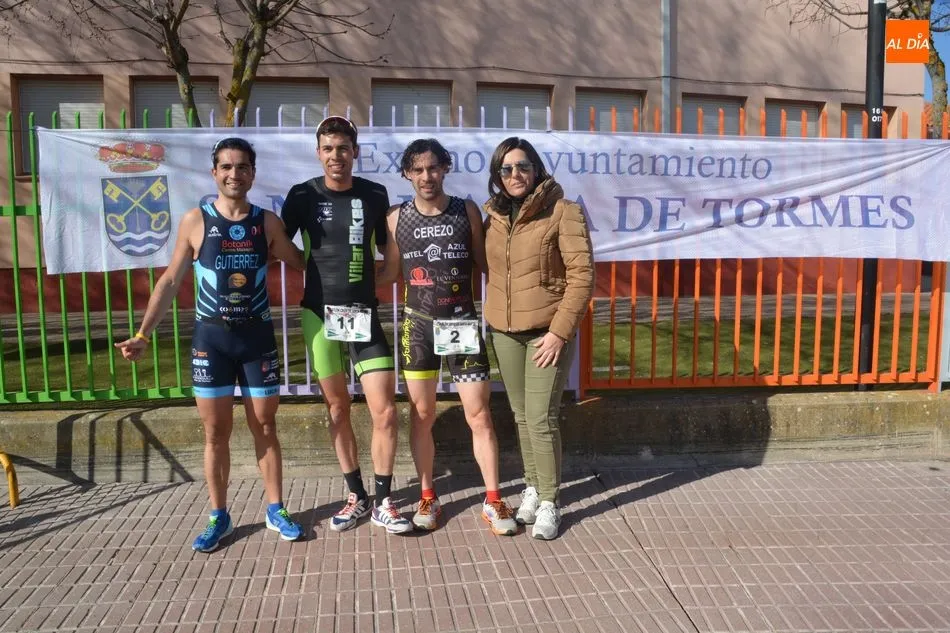 Foto 5 - Alberto Dom&iacute;nguez y Beatriz D&iacute;az vencen en el Duatl&oacute;n Cross de Santa Marta de Tormes