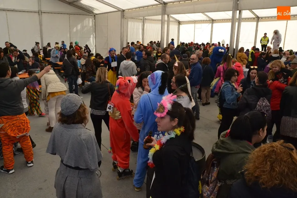 Foto 4 - El Cross del Carnaval bate su r&eacute;cord hist&oacute;rico de participaci&oacute;n en una radiante ma&ntilde;ana  