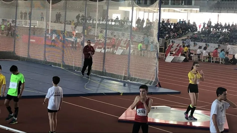 Foto 4 - Notable participaci&oacute;n del CD Los Leones de Vitigudino en los Juegos Escolares  