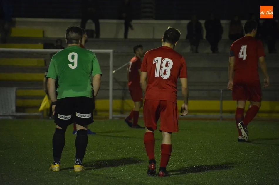 Foto 6 - El Salamanca UDS &lsquo;B&rsquo; sigue a la caza del Villaralbo en la Regional de Aficionados