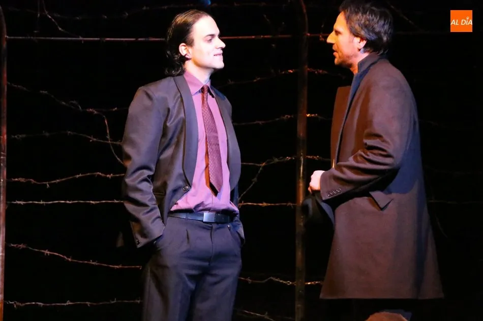 Foto 9 - La Lengua Teatro se coloca con &lsquo;La indagaci&oacute;n&rsquo; como aspirante a lograr uno de los premios...