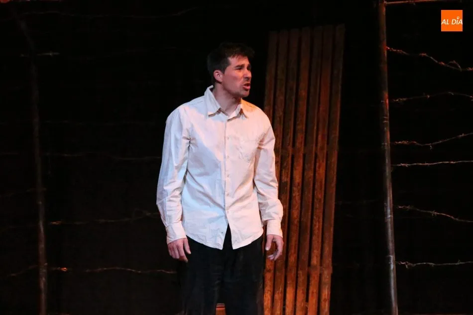 Foto 6 - La Lengua Teatro se coloca con &lsquo;La indagaci&oacute;n&rsquo; como aspirante a lograr uno de los premios...