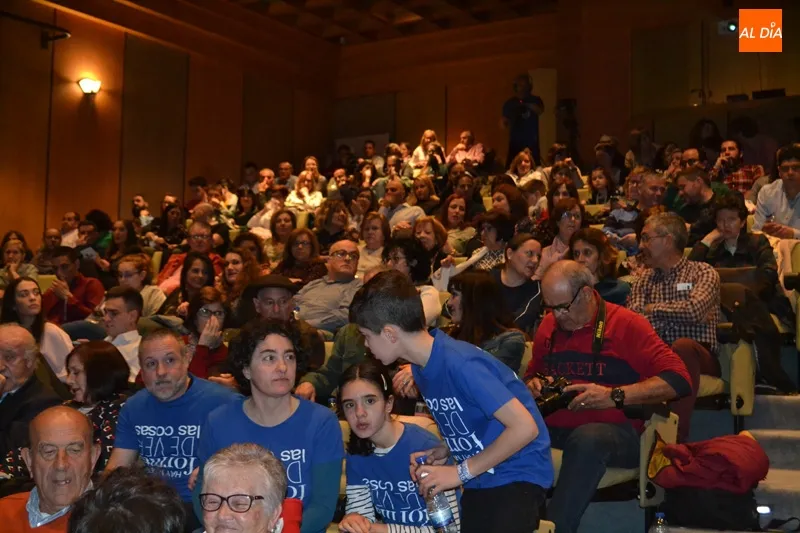 Foto 6 - Vicente del Bosque apadrina la emocionante II Gala Sonrisas Solidarias en favor del s&iacute;ndrome IDIC...