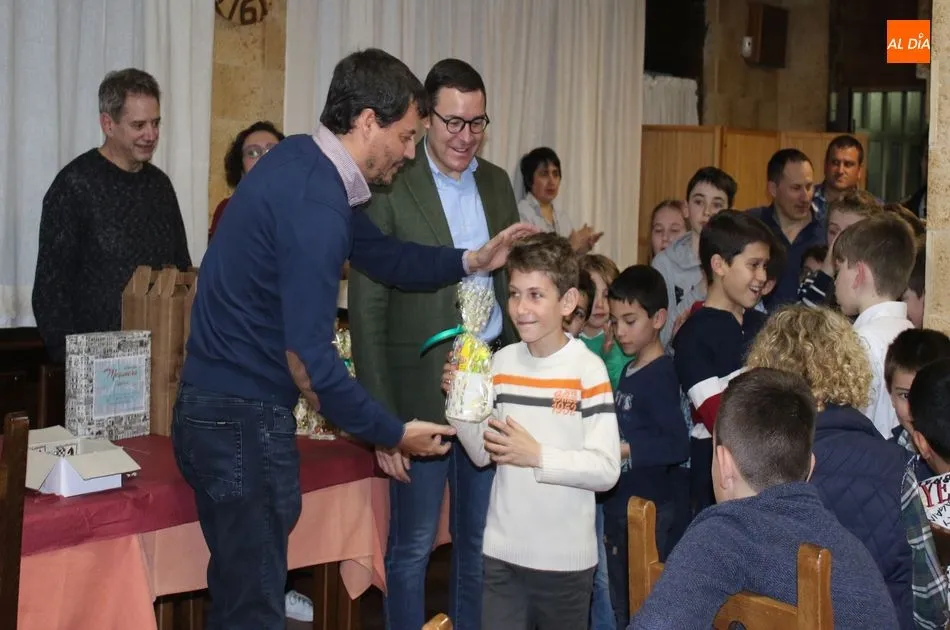 Foto 10 - El III Torneo Restaurante Do&ntilde;a Matea congrega a un centenar de ajedrecistas de todas las edades