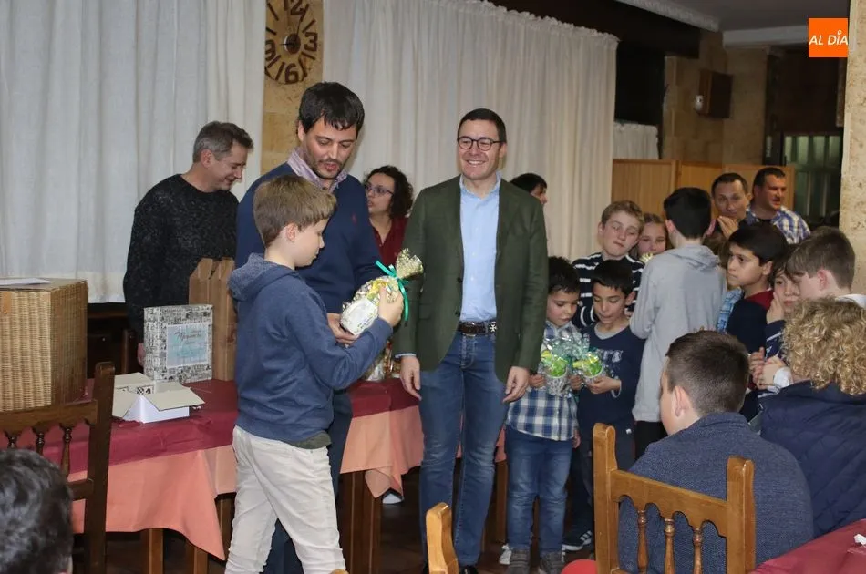 Foto 9 - El III Torneo Restaurante Do&ntilde;a Matea congrega a un centenar de ajedrecistas de todas las edades