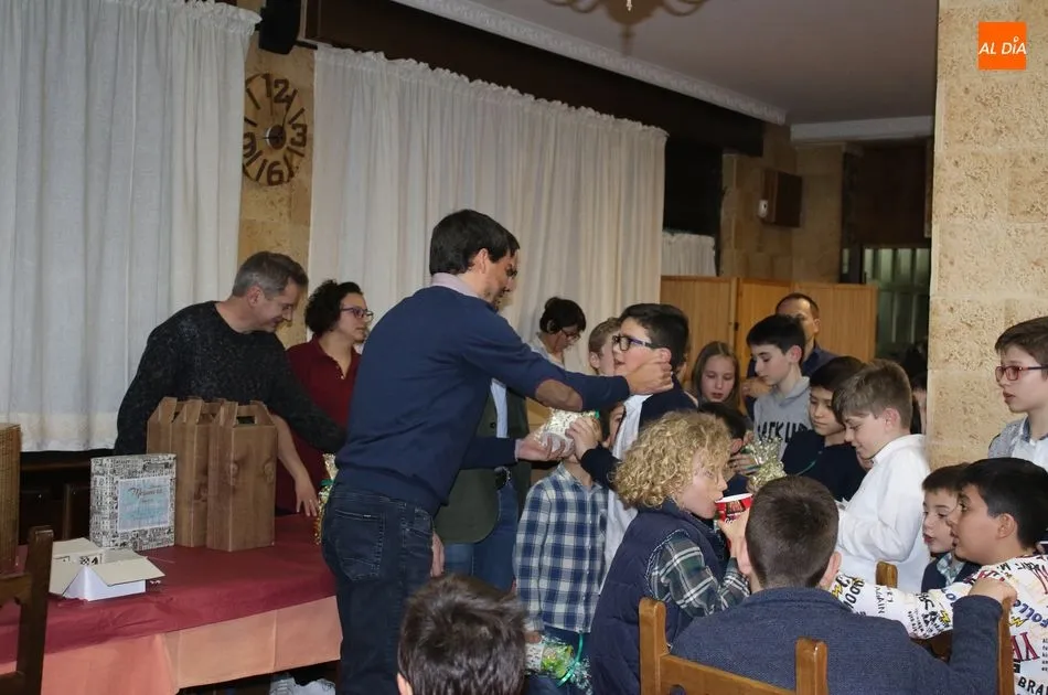 Foto 8 - El III Torneo Restaurante Do&ntilde;a Matea congrega a un centenar de ajedrecistas de todas las edades