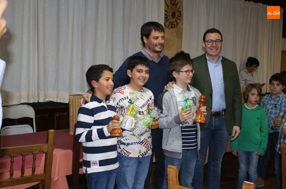 Foto 7 - El III Torneo Restaurante Do&ntilde;a Matea congrega a un centenar de ajedrecistas de todas las edades