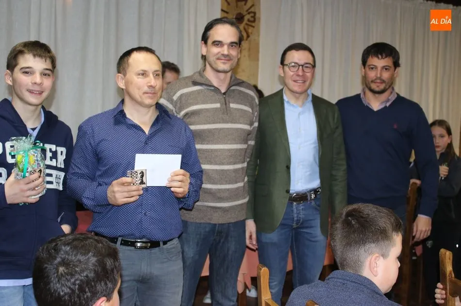 Foto 6 - El III Torneo Restaurante Do&ntilde;a Matea congrega a un centenar de ajedrecistas de todas las edades