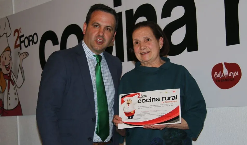 Eva Triguero, junto a Javier García, diputado provincial de Turismo