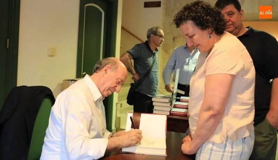 Peridis en una de sus últimas visitas a Salamanca