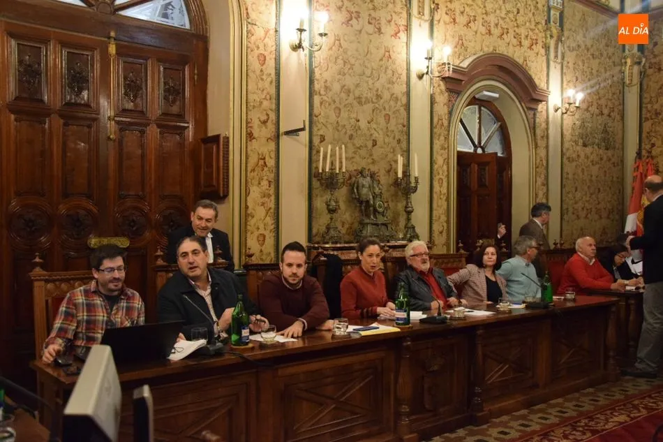 Foto 6 - La Diputaci&oacute;n aprueba una propuesta del Grupo Popular contra la ruptura de la soberan&iacute;a nacional