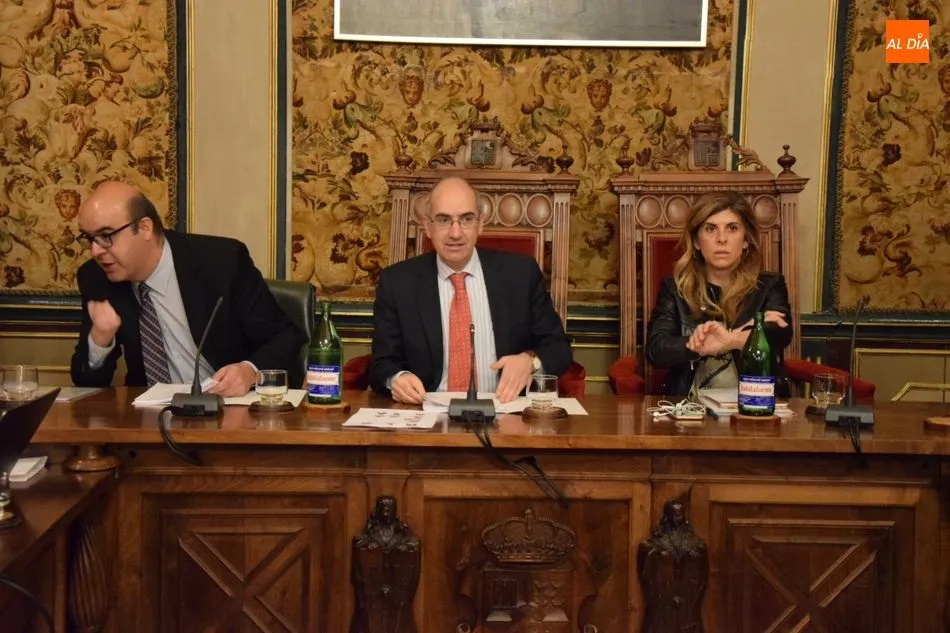 Foto 7 - La Diputaci&oacute;n aprueba una propuesta del Grupo Popular contra la ruptura de la soberan&iacute;a nacional