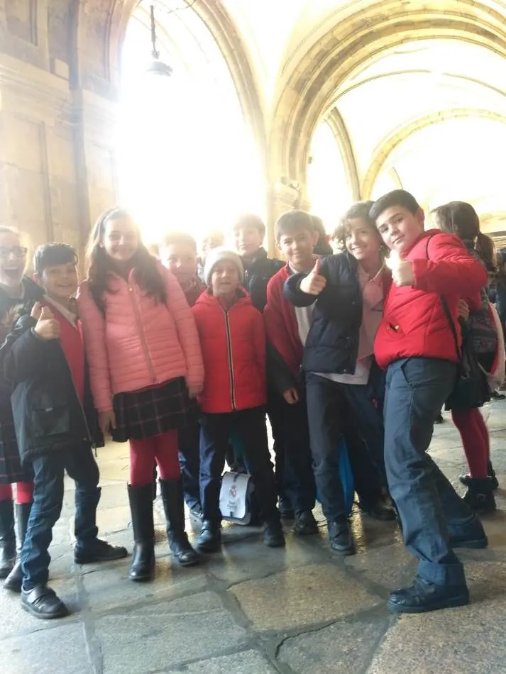Foto 5 - Estudiantes del colegio Trinitarios disfrutan una interesante visita al Ayuntamiento