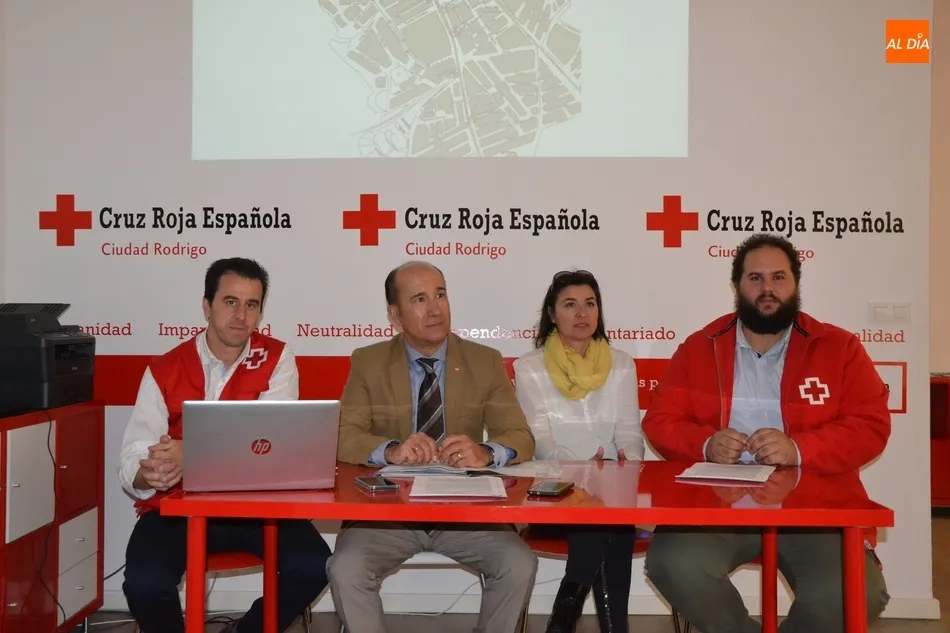 Cruz Roja repartirá pulseras identificativas para facilitar la localización de las familias de...