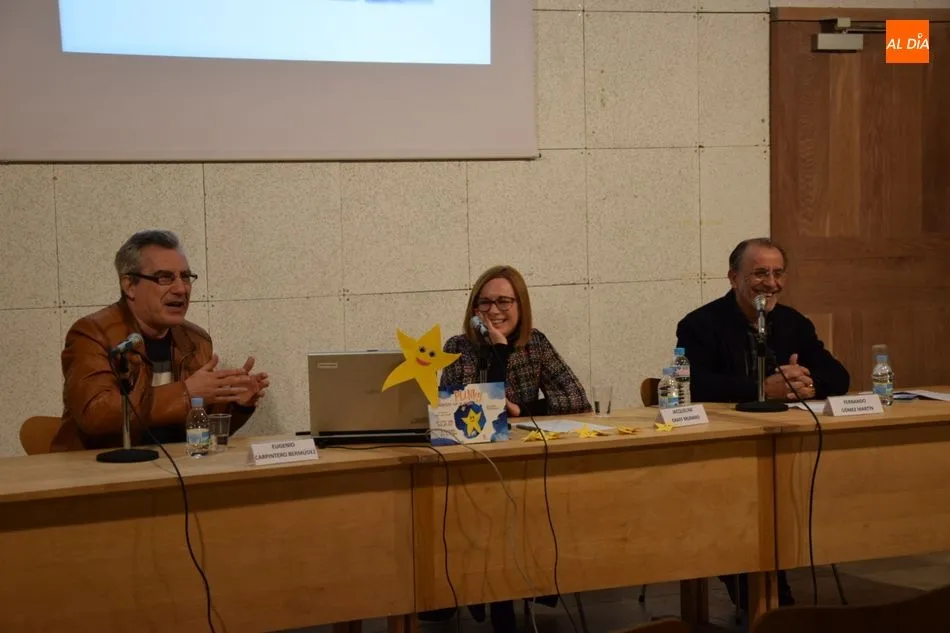 Foto 5 - Jacqueline Graff relata el proceso creativo de su libro infantil &lsquo;Plinky, la estrellita que se...