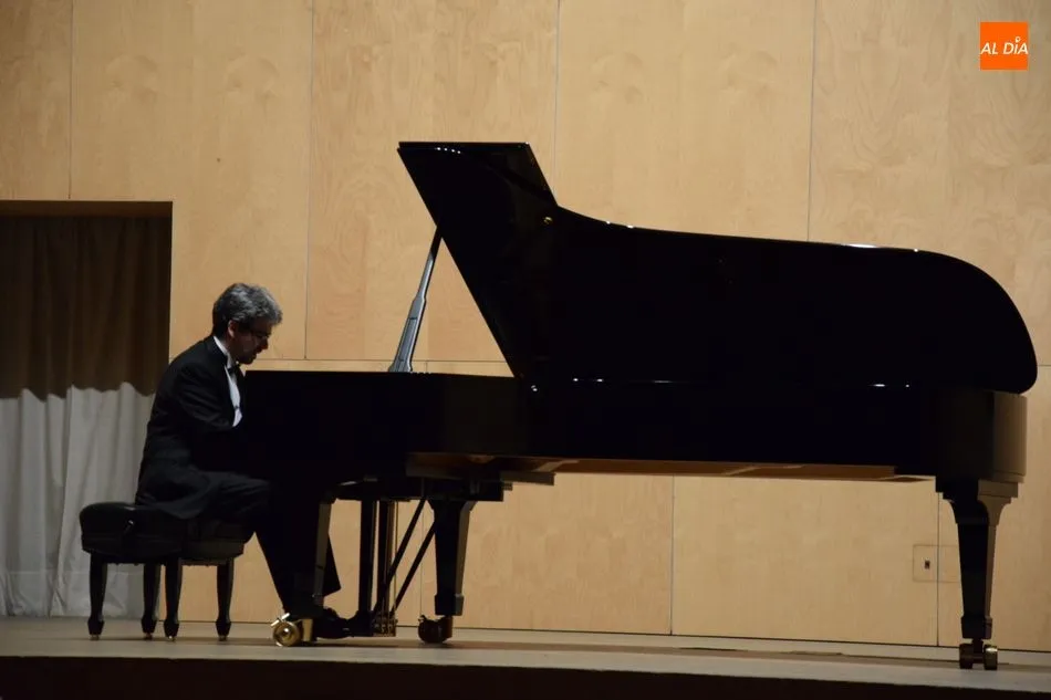 Foto 2 - El joven pianista Daniel del Pino protagoniza un nuevo recital del ciclo  &lsquo;Beethoven Actual&rsquo;  