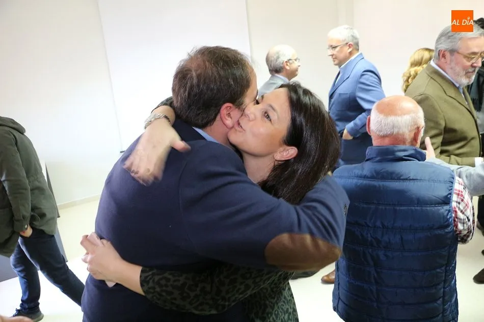 Foto 8 - Roberto Mart&iacute;n se presenta como candidato a la alcald&iacute;a de Guijuelo por el PP