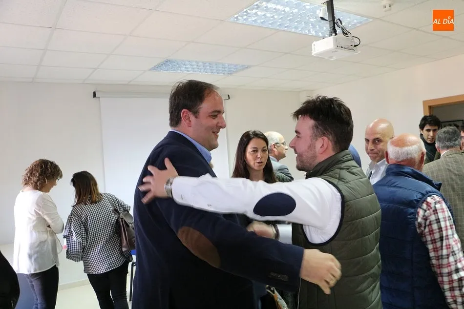 Foto 4 - Roberto Mart&iacute;n se presenta como candidato a la alcald&iacute;a de Guijuelo por el PP