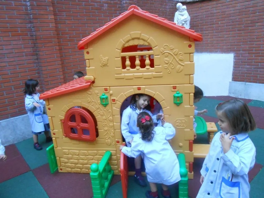 Foto 8 - El Colegio San Juan Bosco &lsquo;Salesianas&rsquo; tendr&aacute; el 15 de marzo una jornada de puertas abiertas...