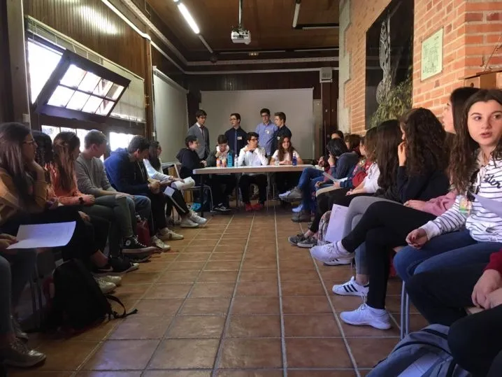 Foto 10 - Alumnos de 4&deg; de ESO del&nbsp;Colegio San Juan Bosco&nbsp;realizan una excursi&oacute;n a Segovia y Valsa&iacute;n&nbsp;