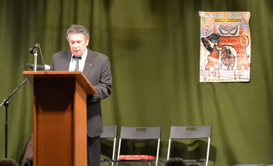 Pregón íntegro de Carlos García Medina para el Centro Cultural y Recreativo El Porvenir  