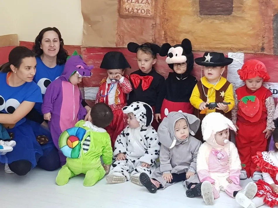 Foto 5 - Divertida ma&ntilde;ana en la Escuela Infantil con su propia fiesta de disfraces  
