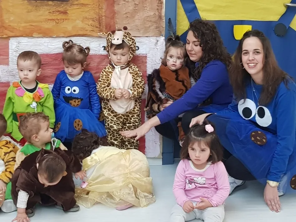 Foto 7 - Divertida ma&ntilde;ana en la Escuela Infantil con su propia fiesta de disfraces  