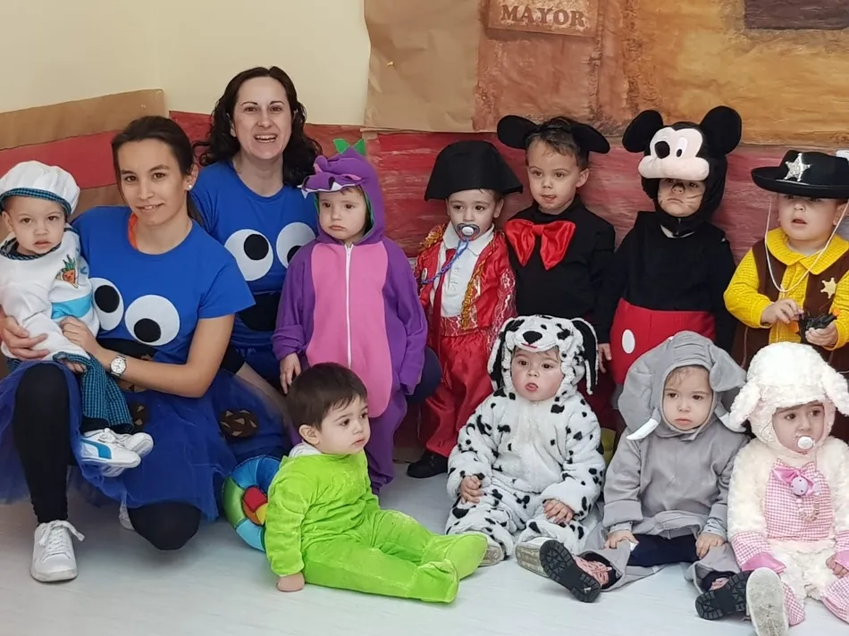 Foto 4 - Divertida ma&ntilde;ana en la Escuela Infantil con su propia fiesta de disfraces  