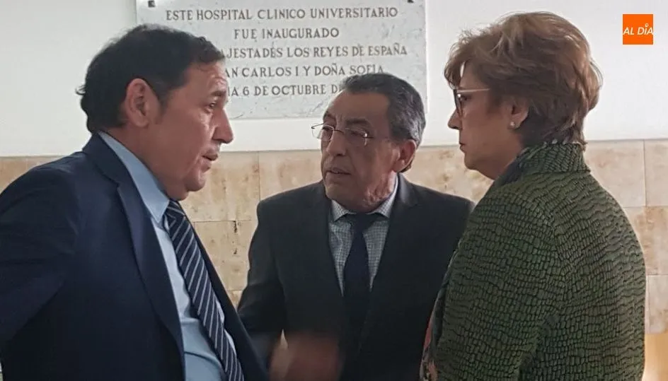 Foto 2 - El consejero de Sanidad alaba la gesti&oacute;n de la ya exgerente del Hospital calific&aacute;ndola de &ldquo;muy...