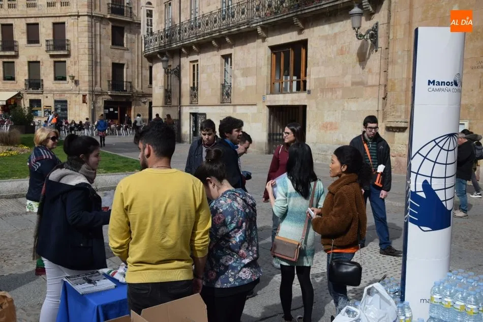 Foto 4 - La comunidad universitaria se vuelca con la nueva campa&ntilde;a de Manos Unidas