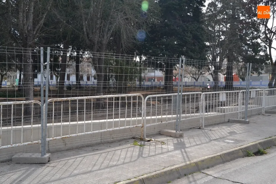Foto 4 - Colocado un vallado adicional en el Parque de La Florida  