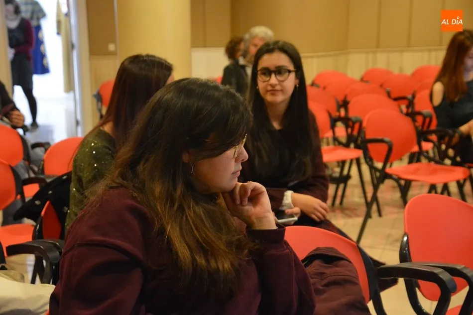 Foto 9 - La nueva Plataforma Abolicionista de Salamanca luchar&aacute; por una ciudad sin prostituci&oacute;n  