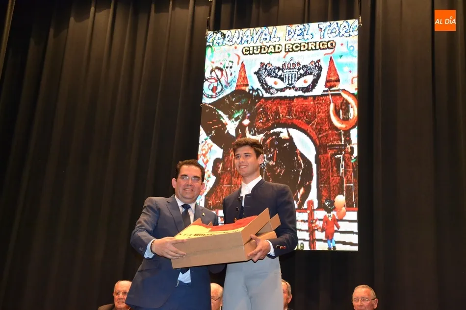 Foto 8 - El pacense Alejandro Rivero confirma las quinielas y se adjudica el Bols&iacute;n 2019  