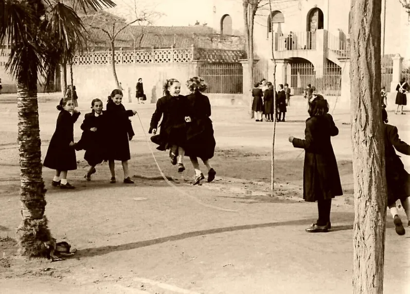 Foto 3 - Cuando los ni&ntilde;os jugaban en la calle