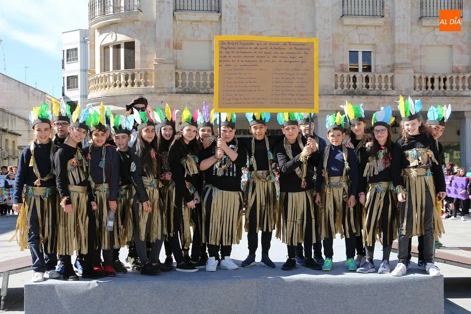 Foto 9 - Los escolares de Guijuelo animan el carnaval con un divertido desfile