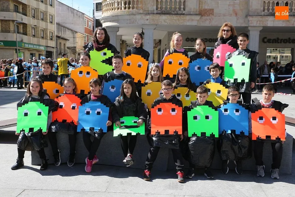 Foto 7 - Los escolares de Guijuelo animan el carnaval con un divertido desfile