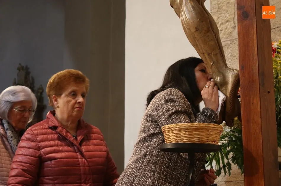 Foto 6 - Besapi&eacute;s del Cristo de la Salud