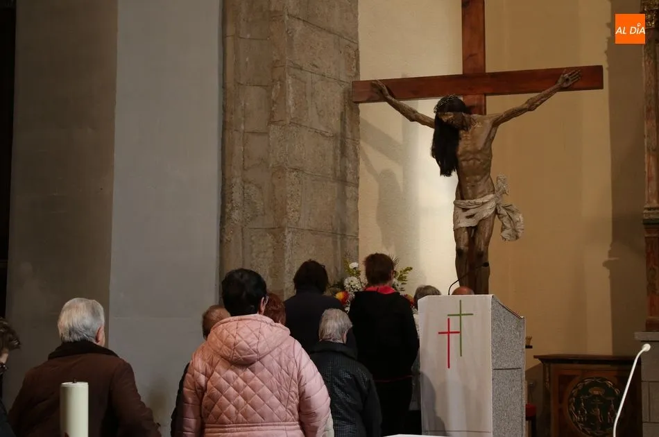 Foto 3 - Besapi&eacute;s del Cristo de la Salud