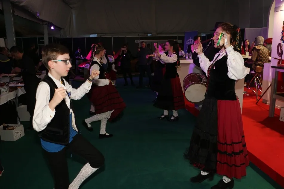 Foto 9 - Cultura y gastronom&iacute;a de Salamanca se promocionan en Pinhel